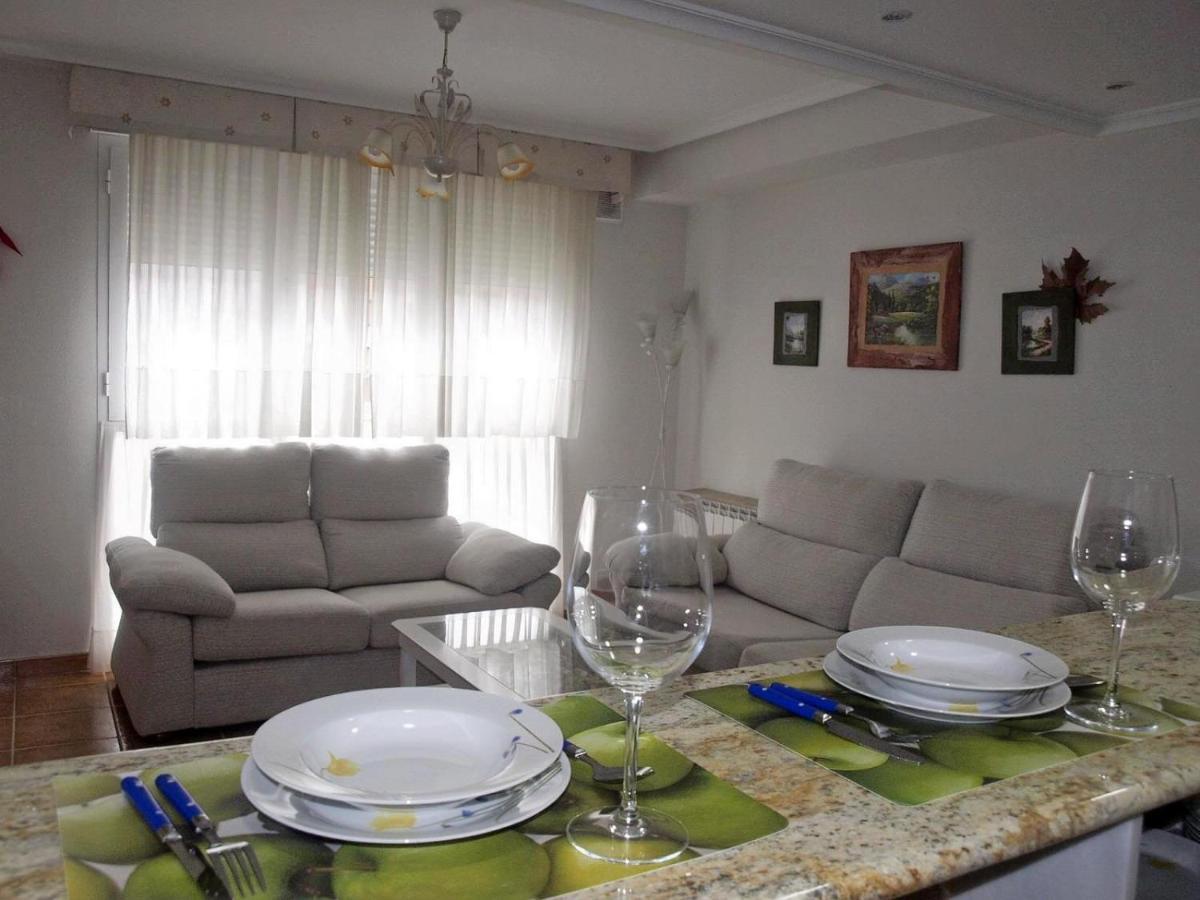 Apartamento Pet Friendly En Ezcaray, Con Piscina Ngoại thất bức ảnh